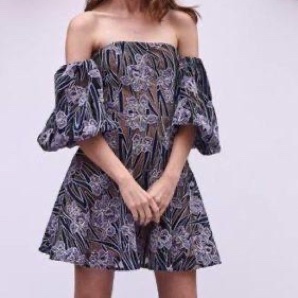 Elliatt Dresses & Skirts - Elliat - Wilderness Dress